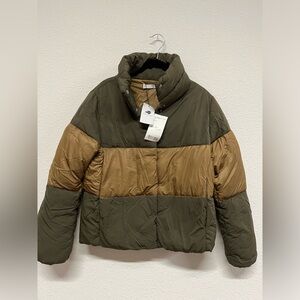 NWT Mango Two-Tone Khaki Green puffer with pockets Puffer Jacket S